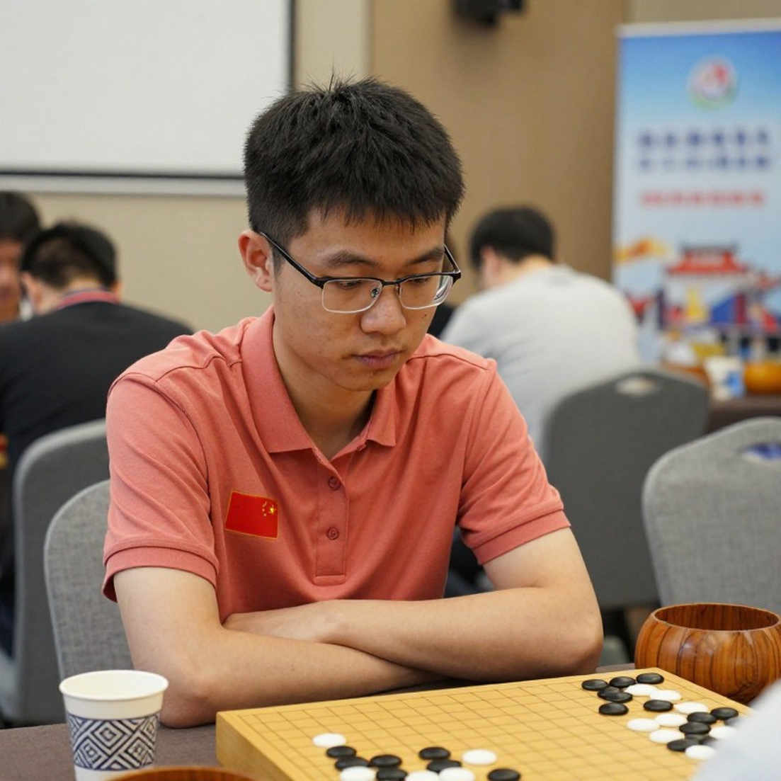 प्राग 2026 और ChessBase Magazine #225: 27 मिनिएचर वाला ट्रेनिंग सिस्टम, और उसका ऑडिट